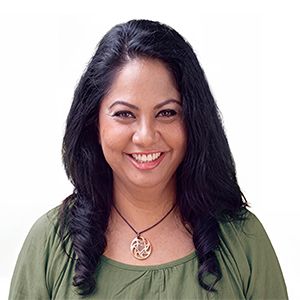Dr Shamini